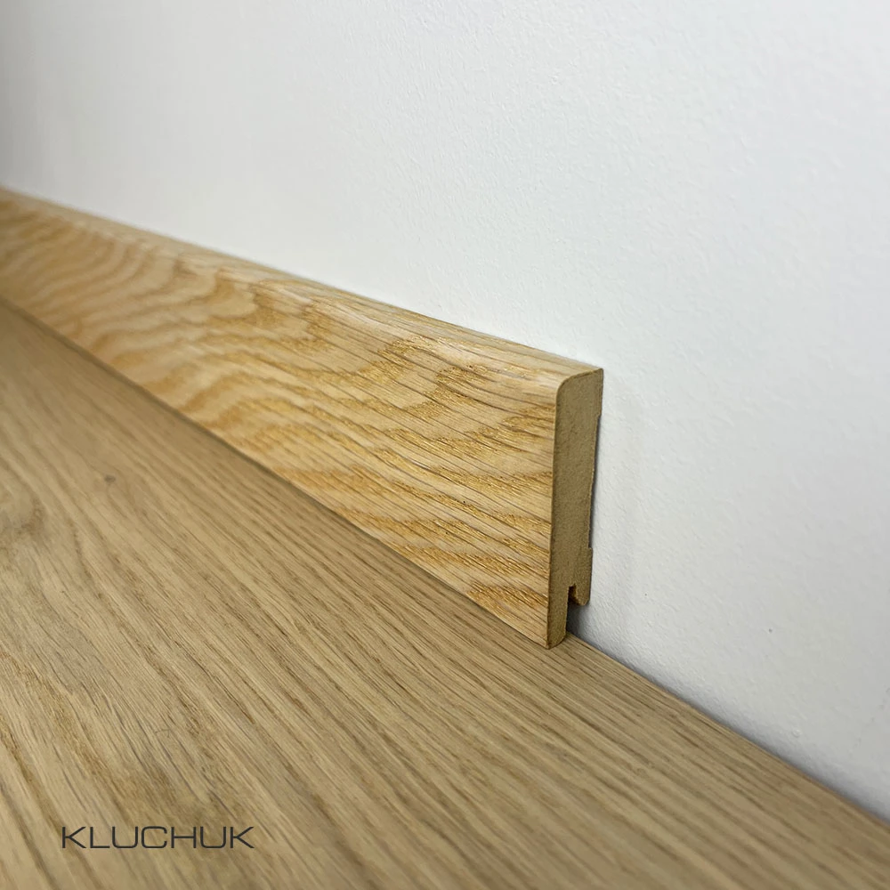 [woo:2015] Плінтус МДФ шпонований Дуб вибілений 80х12х2000 мм. MDF-D8006